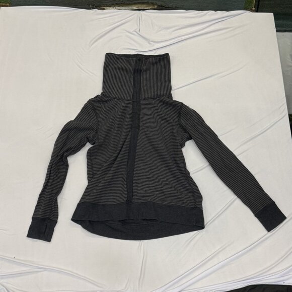 Lululemon Striped Funnel-Neck Zip Jacket – Black/Grey – Size 6 - Picture 2 of 2